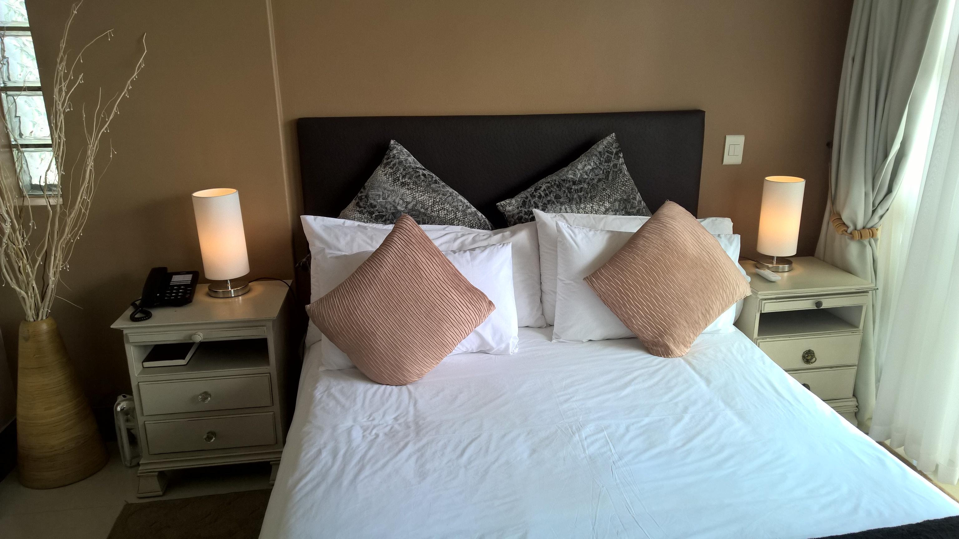 Sea Castle Camps Bay Hotel